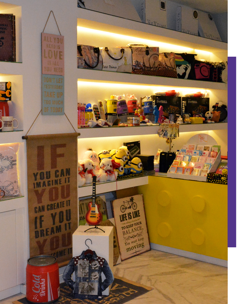 SMALL ART SHOP BY KYRIAKI KAPASAKALIDOU